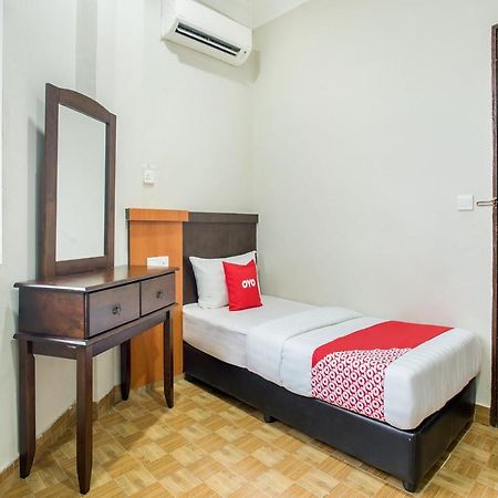 Oyo 89712 Grand Inn Semporna Εξωτερικό φωτογραφία