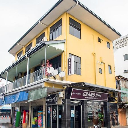 Oyo 89712 Grand Inn Semporna Εξωτερικό φωτογραφία