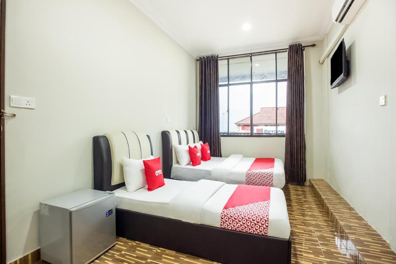 Oyo 89712 Grand Inn Semporna Δωμάτιο φωτογραφία