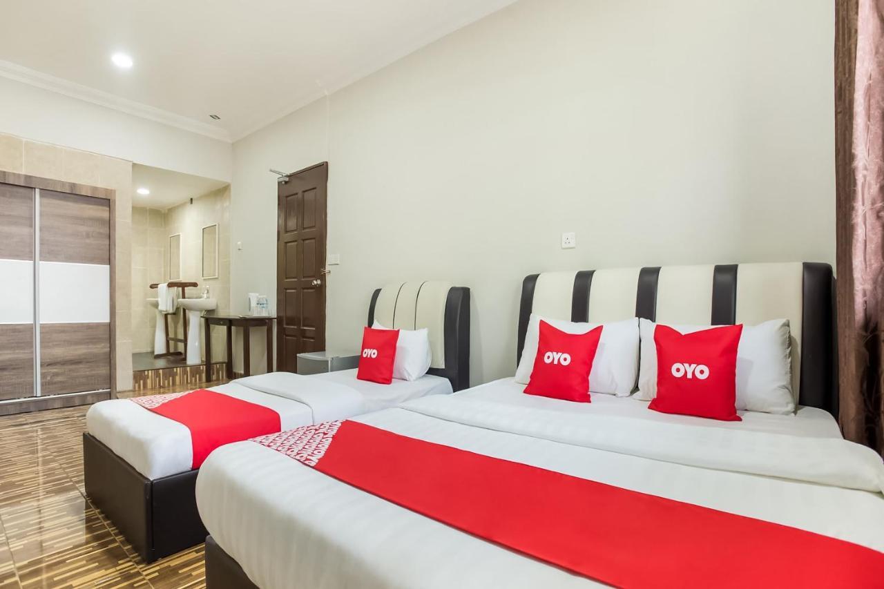 Oyo 89712 Grand Inn Semporna Εξωτερικό φωτογραφία