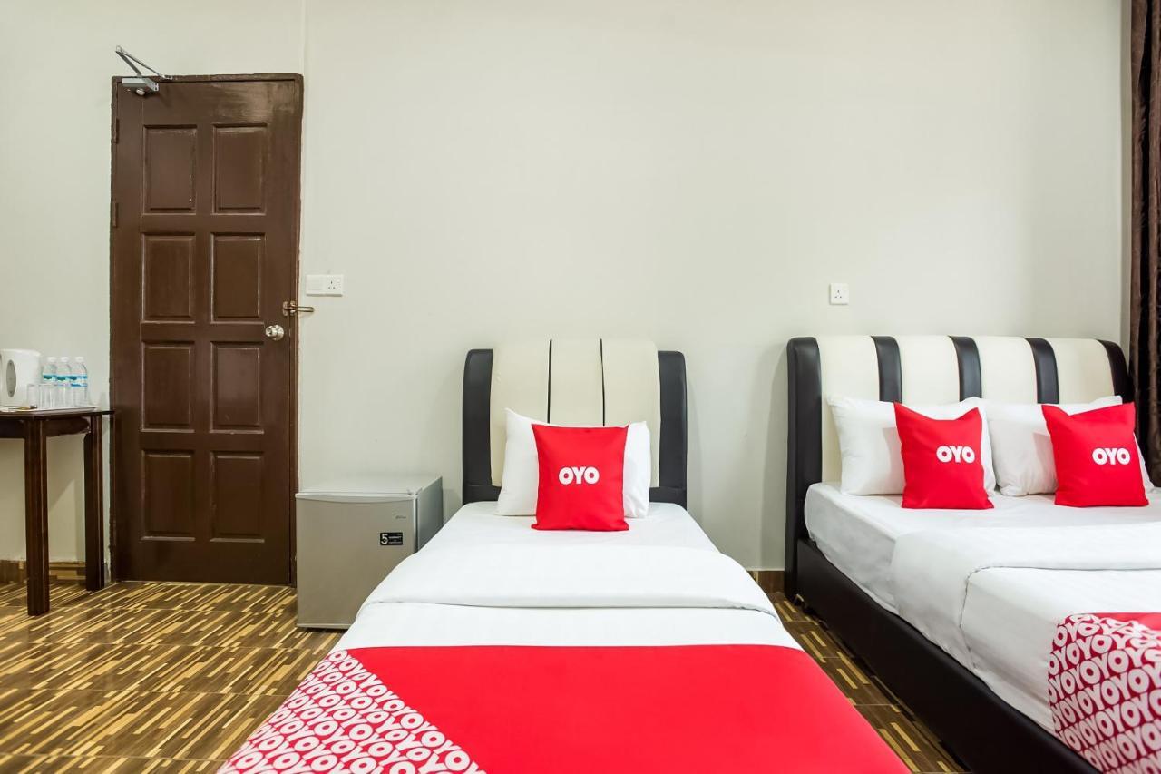 Oyo 89712 Grand Inn Semporna Εξωτερικό φωτογραφία